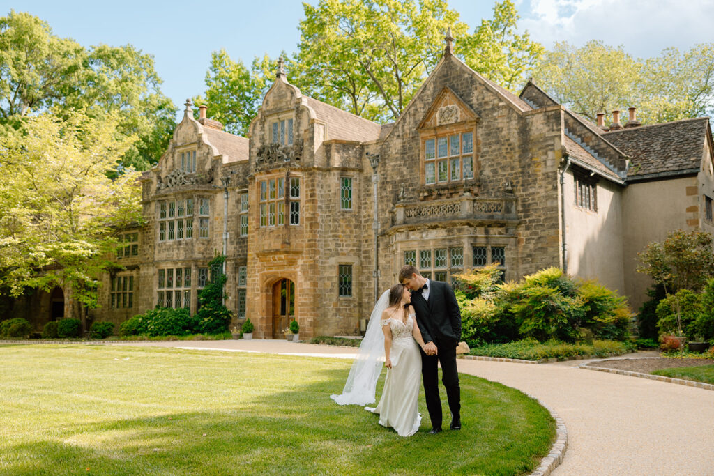 bride and groom wedding portraits at the Virginia House in Richmond, Virginia